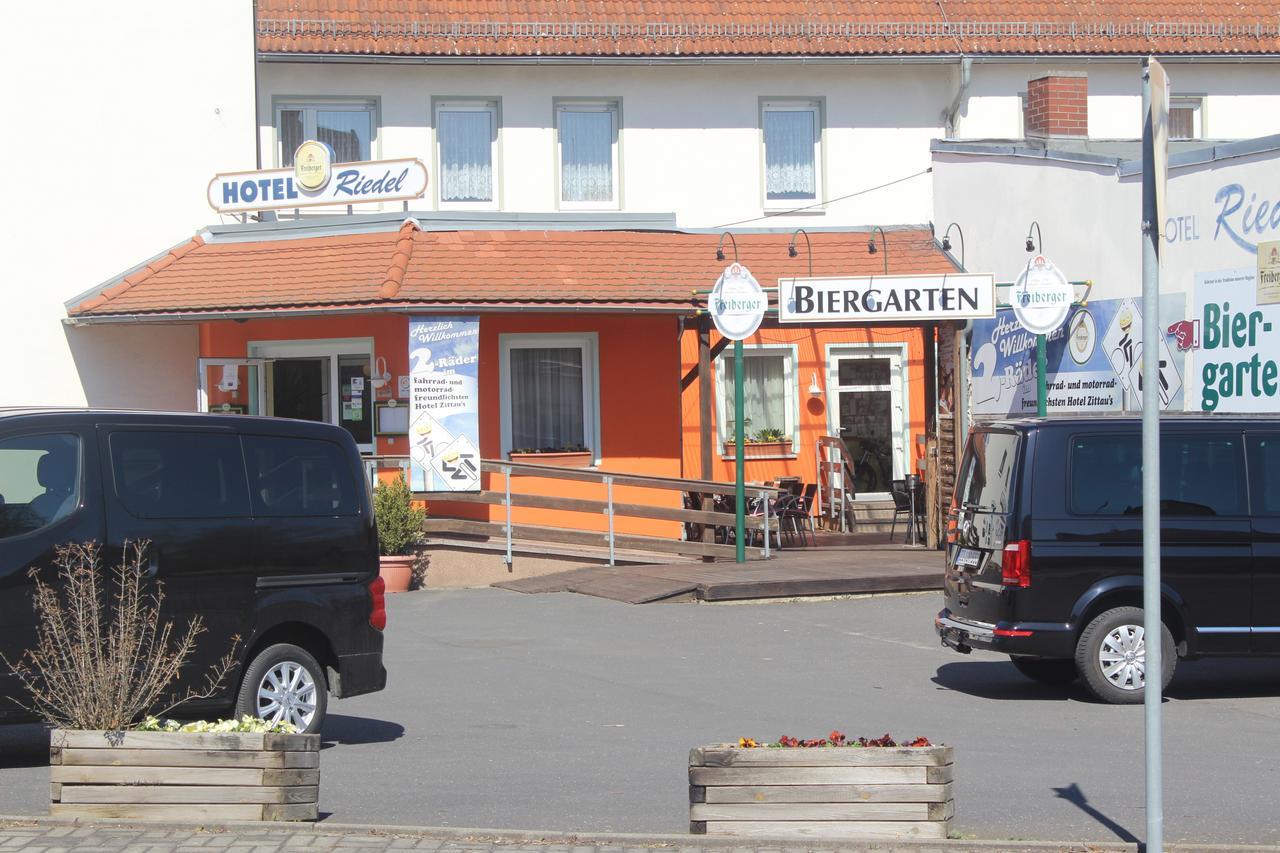 Hotel Riedel Zittau Esterno foto